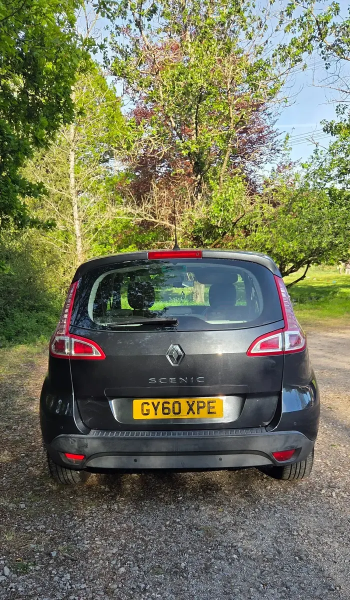 Used Renault Scénic 2010 Grey MPV