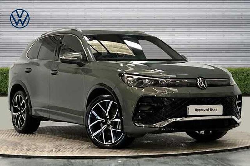 Used VW Tiguan R-line 150 HP (110 kW) 2025 Green SUV