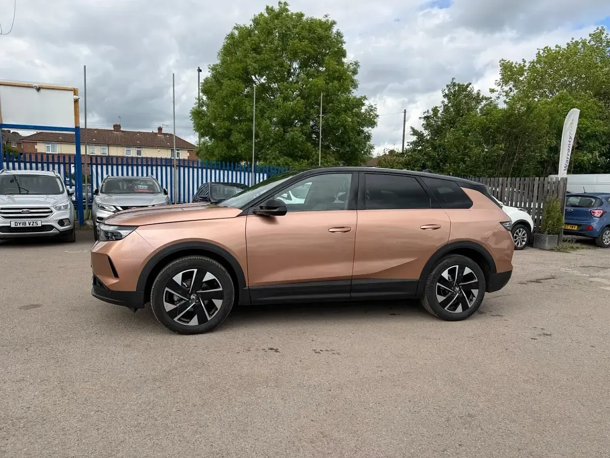 Used Vauxhall Grandland X Ultimate 2025 Brown SUV