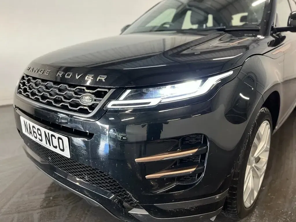 Used Land Rover Range Rover evoque SE Dynamic 180 HP (132 kW) 2019 Black SUV