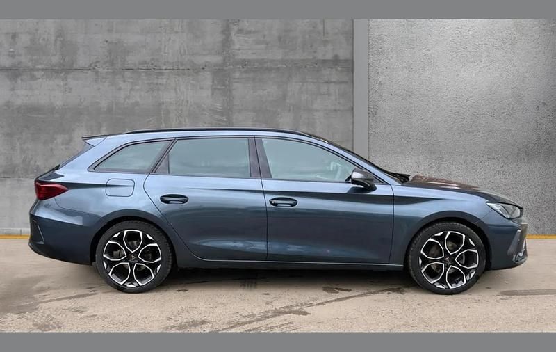 Used Cupra Leon 150 HP (110 kW) 2025 Grey Estate