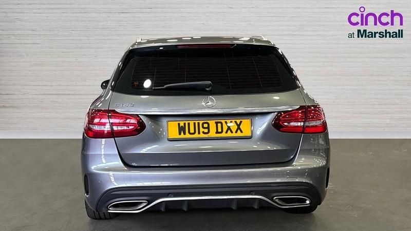 Used Mercedes C180 AMG Line Premium 156 HP (114 kW) 2019 Grey