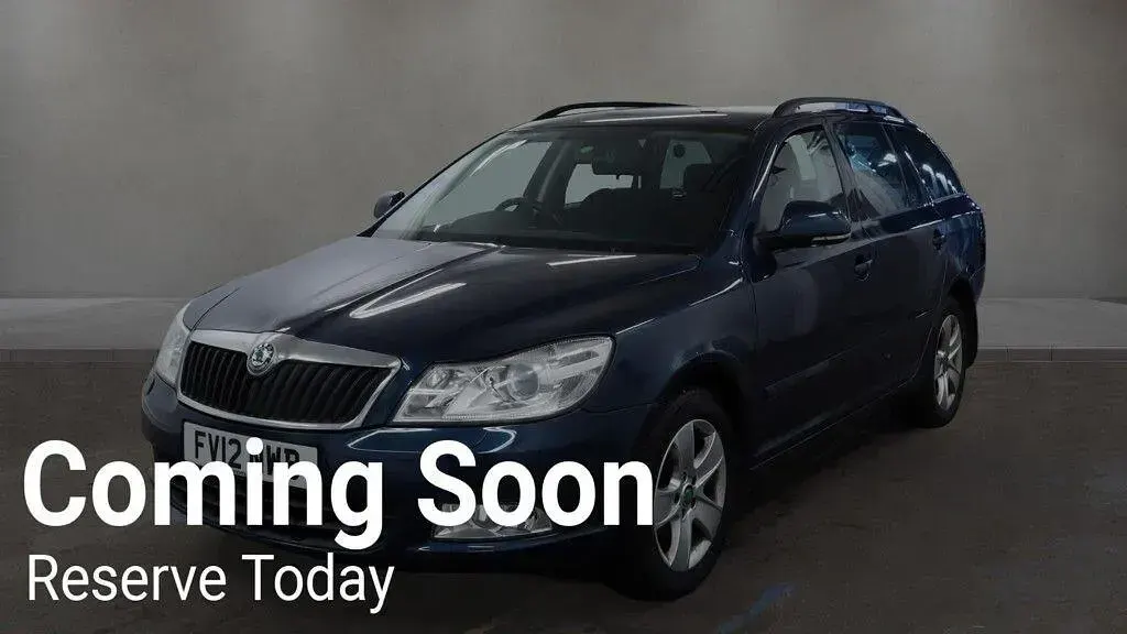 Used Skoda Octavia Elegance 2012 Blue Estate