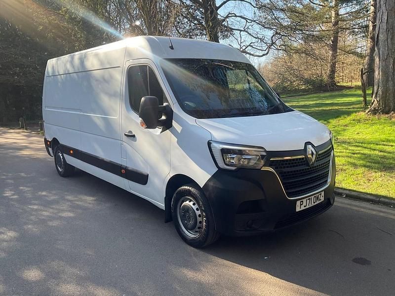 Used Renault Master Business 2021 White MPV