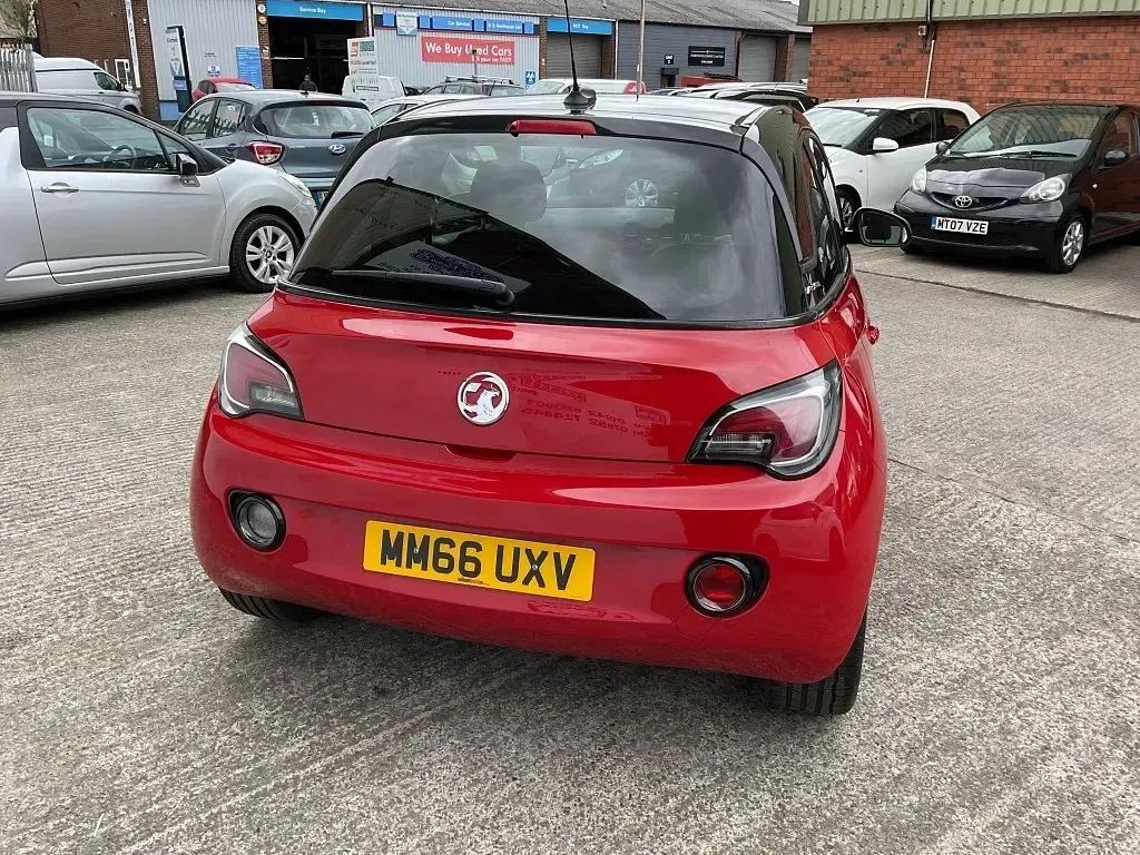 Second-hand Vauxhall Adam 70 CP (51 kW) 2016 Roșu Hatchback