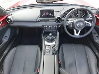 Used Mazda MX5 Inclusive 132 HP (97 kW) 2021 Red Cabriolet