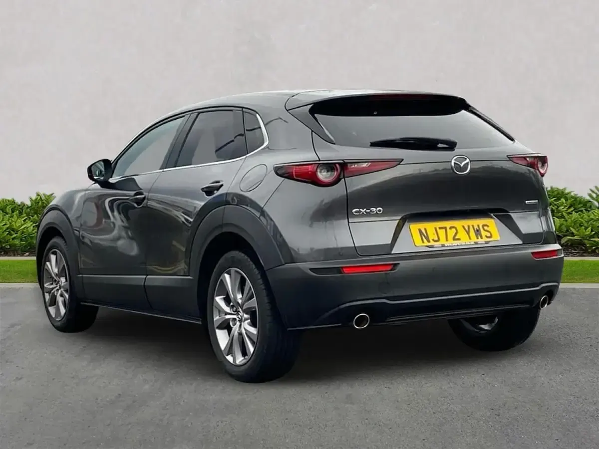 Usado Mazda CX-30 Inclusive 122 HP (89 kW) 2022 Cinzento SUV