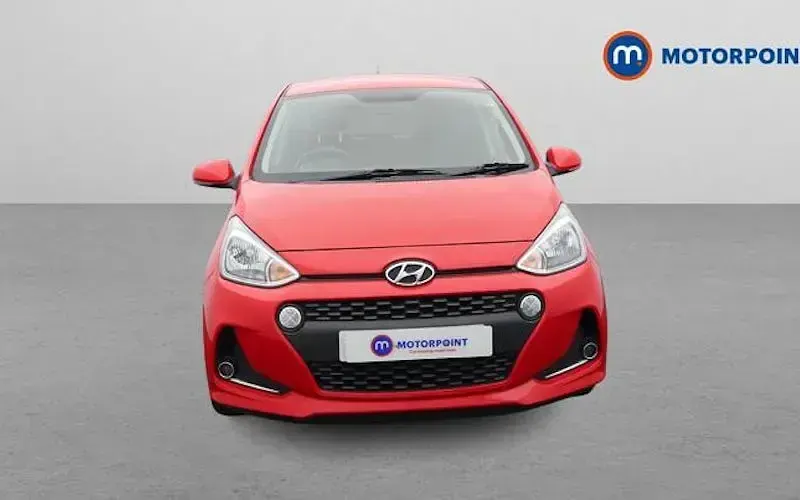 Gebraucht Hyundai i10 Premium 67 PS (49 kW) 2019 Rot Kleinwagen