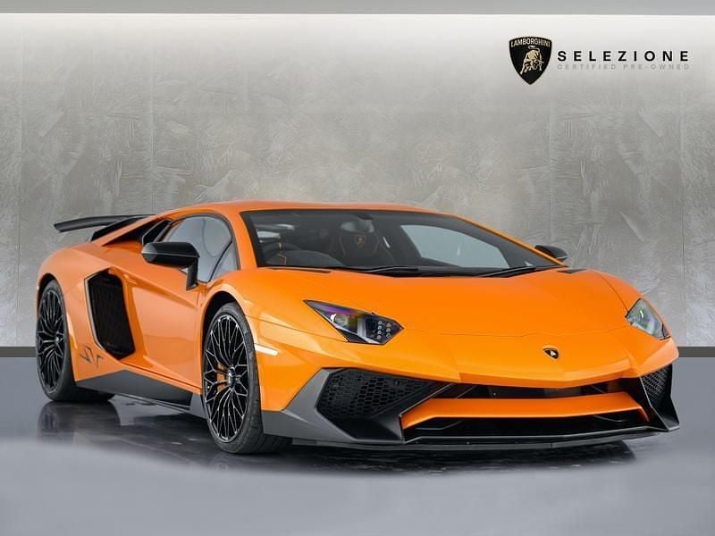 Arancio atlas Used 2016 Lamborghini Aventador Coupe | £316,950 - Image 1/4