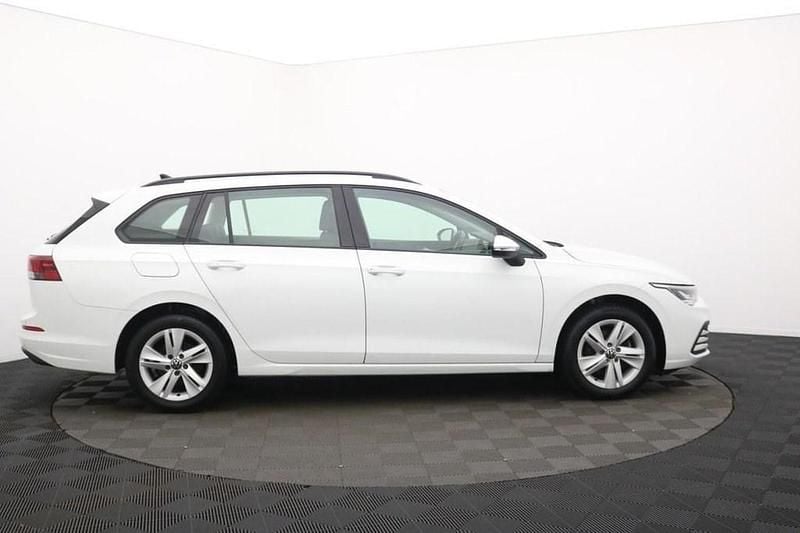 Used VW Golf VIII S 150 HP (110 kW) 2023 White Estate