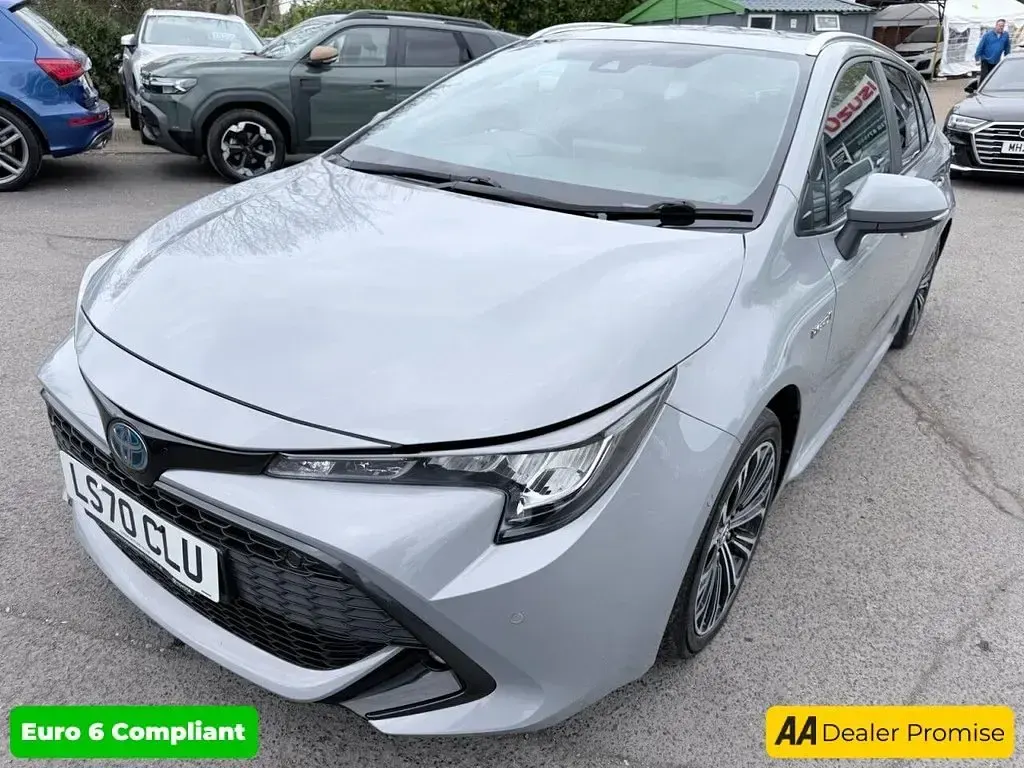 Usado Toyota Corolla Design 184 CV (135 kW) 2020 Gris Familiar