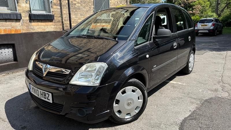 Black Used 2010 Vauxhall Meriva MPV | £2,500 (Good price) - Image 1/4