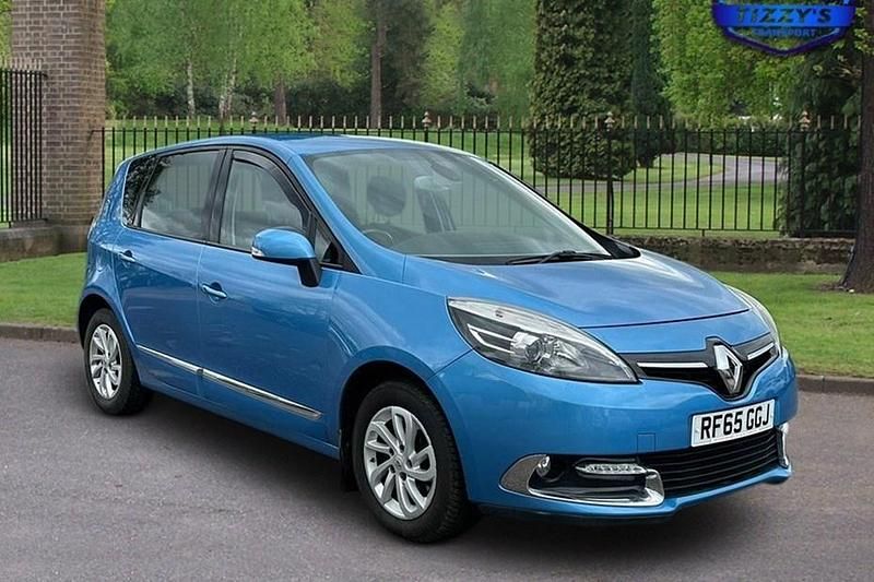 Used Renault Scénic III Dynamique 110 HP (80 kW) 2015