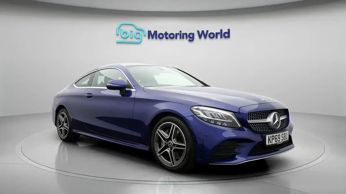 Used Mercedes C300 AMG line 258 HP (189 kW) 2019 Coupe