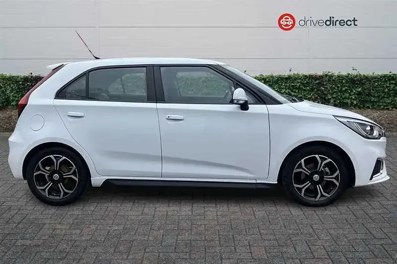 Usado MG MG3 Exclusive 106 CV (77 kW) 2023 Blanco Utilitario
