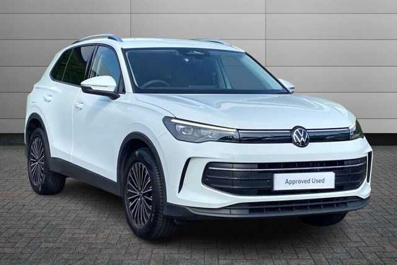White Used 2024 VW Tiguan Match SUV | £30,895 - Image 1/4