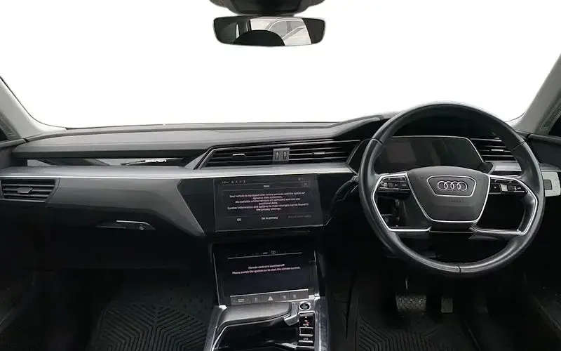 Used Audi e-tron Design 230 kW (313 HP) 2021 Black SUV