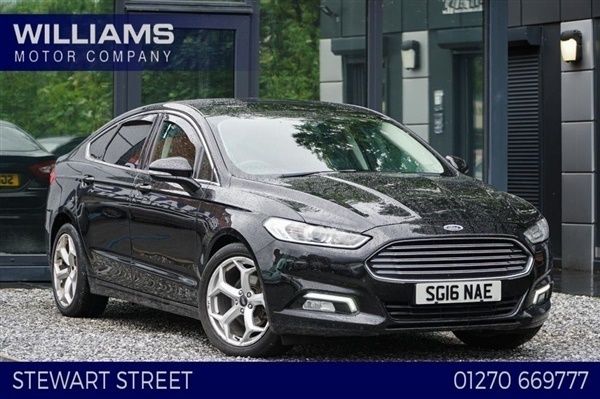 Black Used 2016 Ford Mondeo Zetec Hatchback | £6,290 (Good price) - Image 1/1