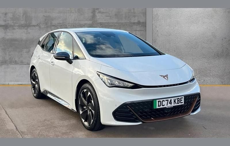 Used Cupra Born e-Boost 169 kW (231 HP) 2024 White Hatchback