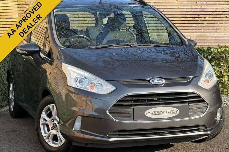 Used Ford B-MAX Zetec 105 HP (77 kW) 2016 Grey MPV