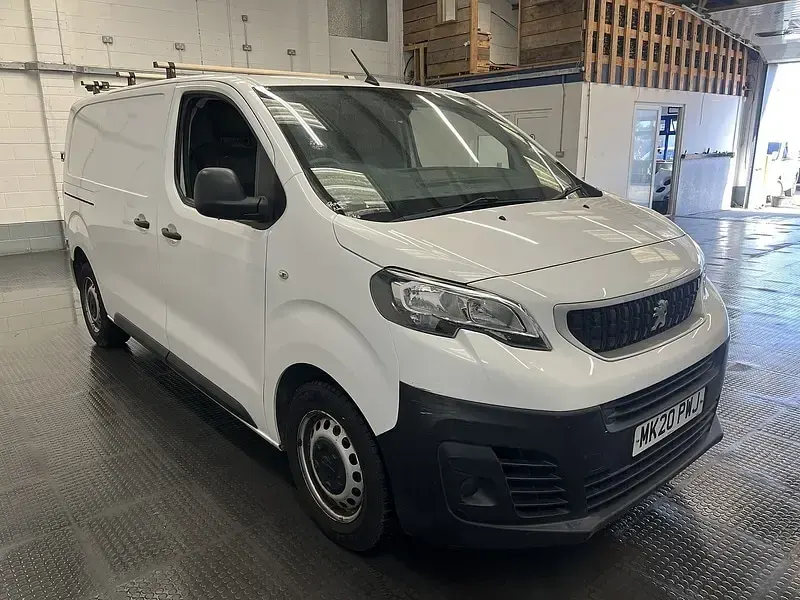 Used Peugeot Expert 120 HP (88 kW) 2020 White Van
