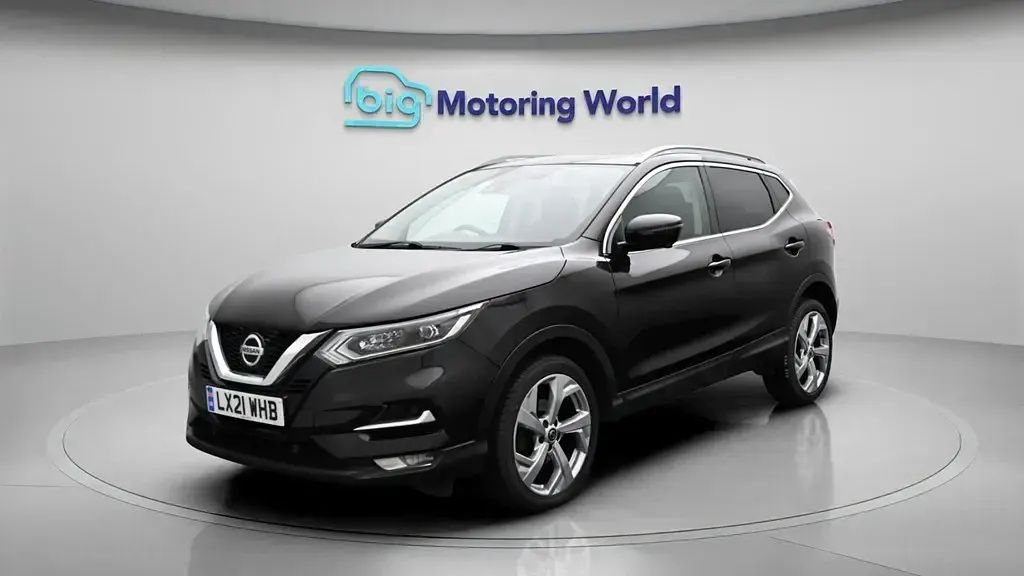 Used Nissan Qashqai N-Motion 160 HP (117 kW) 2021 Black SUV