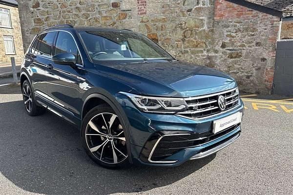 Blue Used 2023 VW Tiguan R-line SUV | £29,000 (Fair price) - Image 1/4