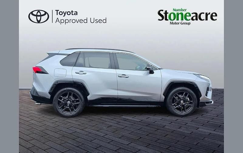 Used Toyota RAV4 Hybrid Sport 301 HP (221 kW) 2025 Silver SUV