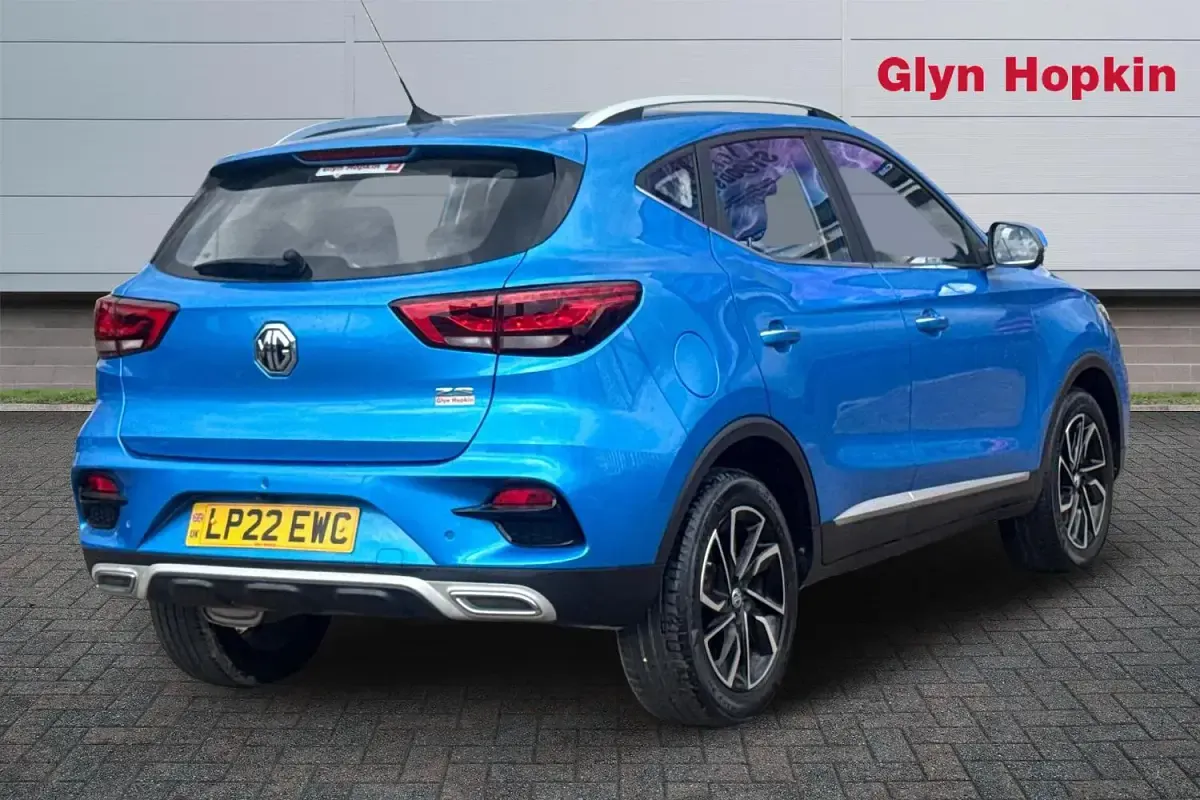 Used MG ZS Exclusive 106 HP (77 kW) 2022 Blue SUV