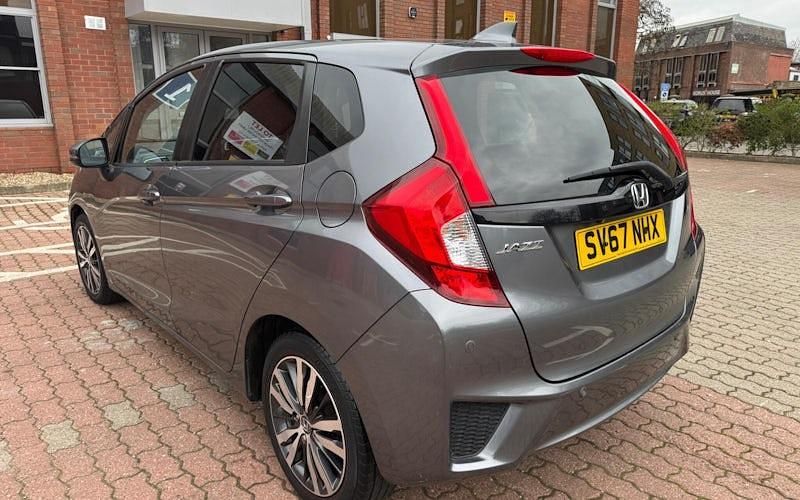Używany Honda Jazz EX 102 KM (75 kW) 2017 Szary Hatchback