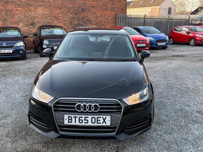 Begagnad Audi A1 Design 2015 Svart Halvkombi
