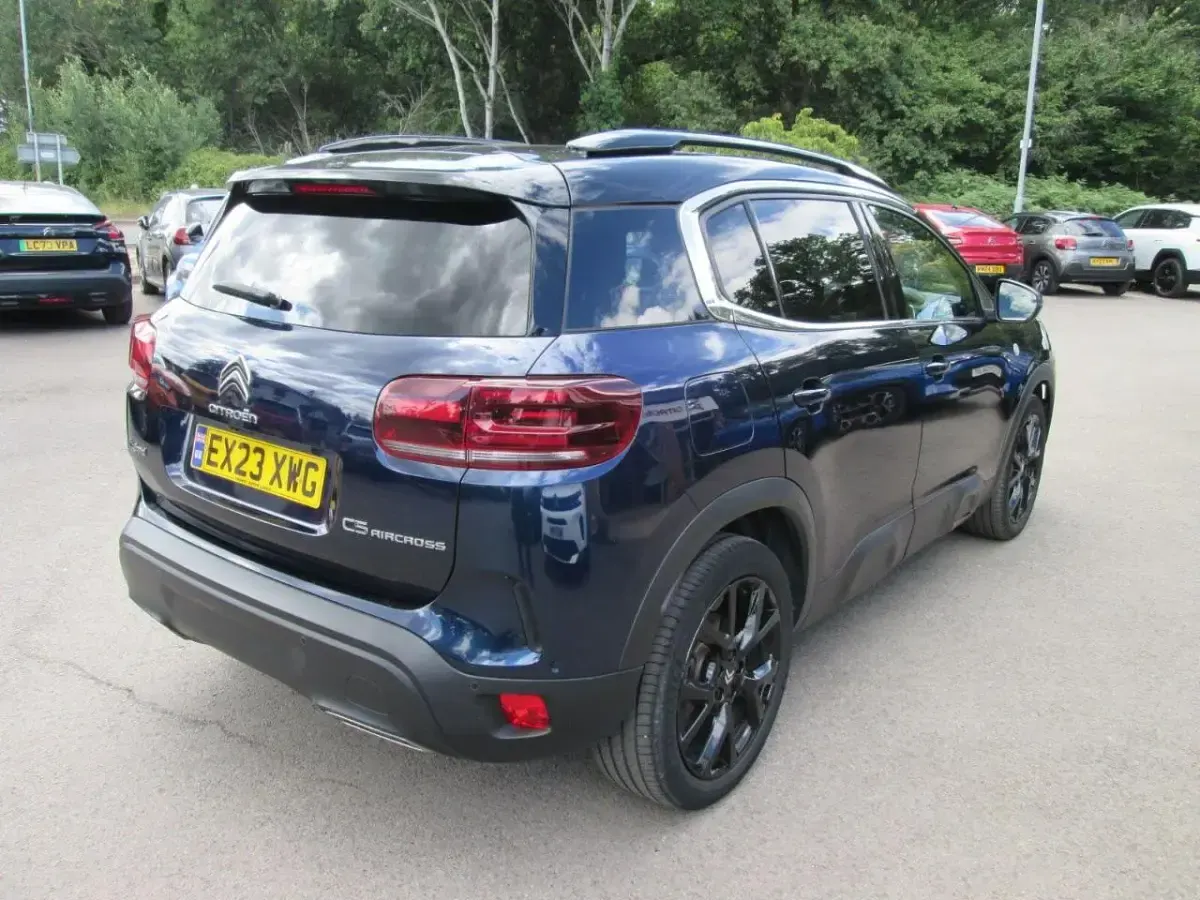Used Citroën C5 Aircross 222 HP (163 kW) 2023 Blue SUV