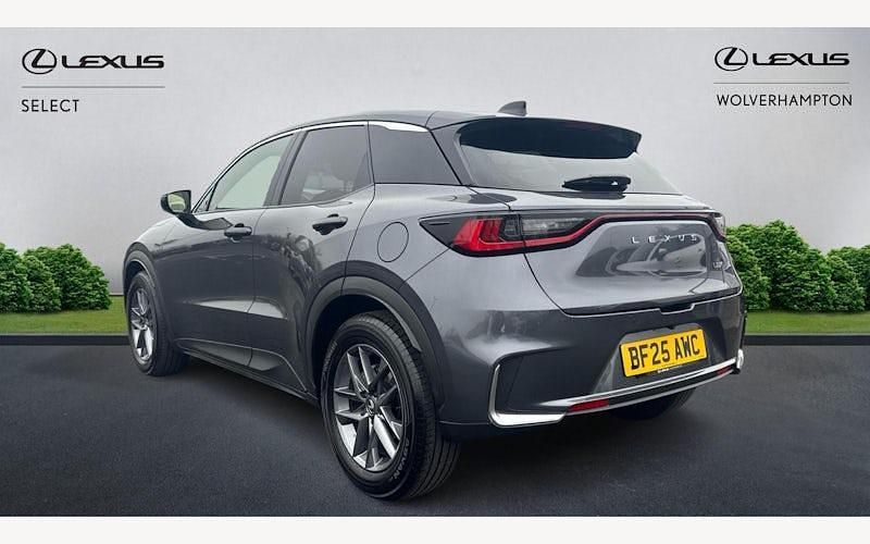 Used Lexus LBX 136 HP (100 kW) 2026 SUV