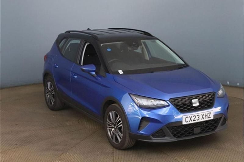 Blue Used 2023 Seat Arona SE SUV | £11,299 (Good price) - Image 1/3