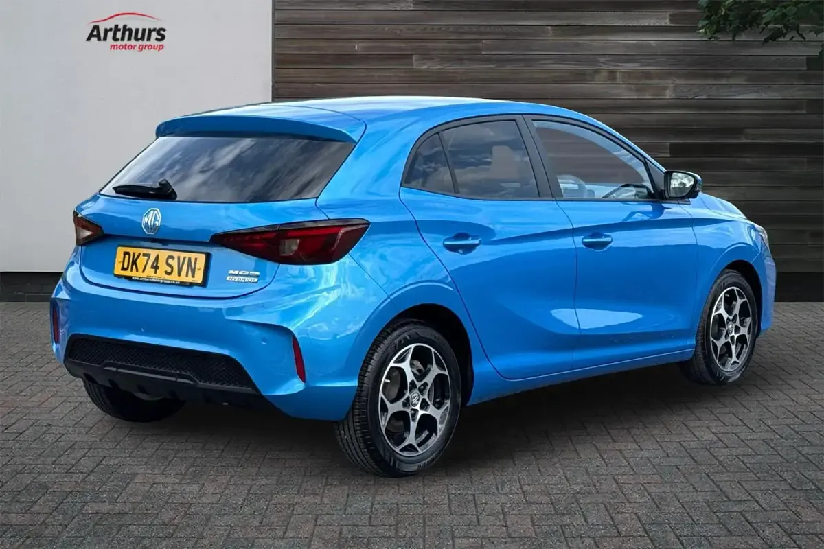 Used MG MG3 Trophy 194 HP (142 kW) 2024 Blue Hatchback