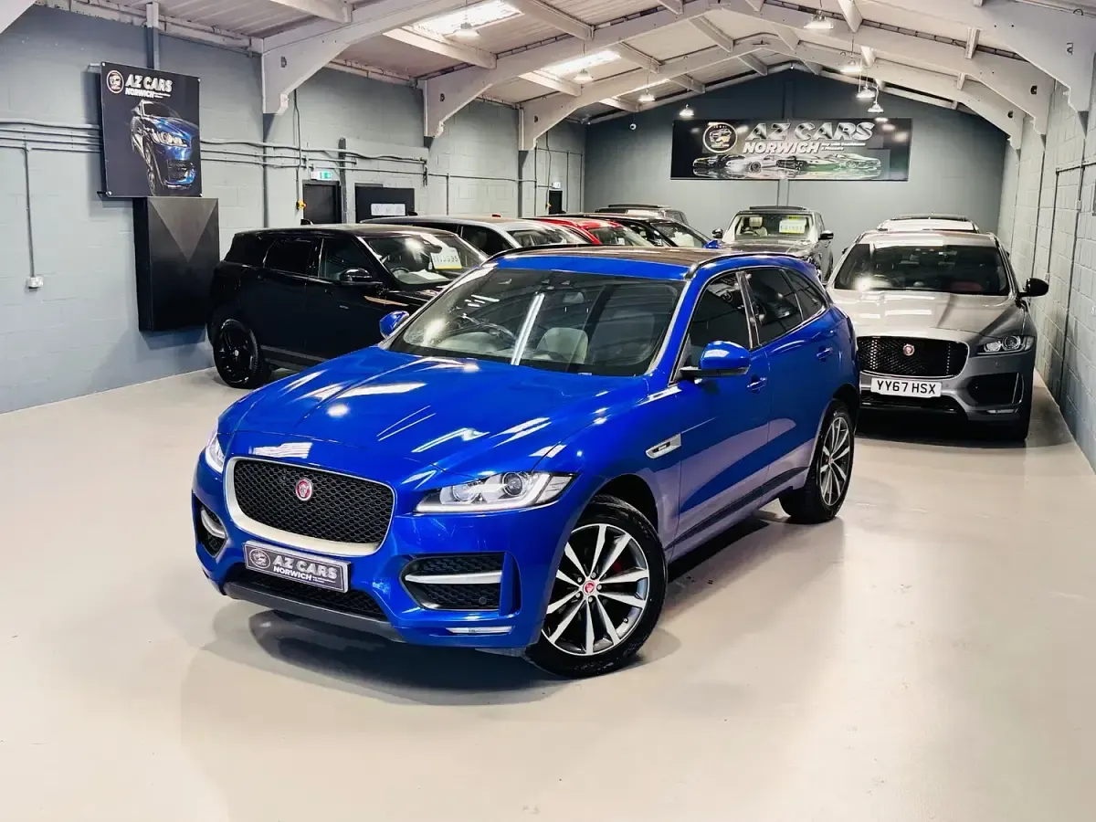 Used Jaguar F-Pace R-Sport 240 HP (176 kW) 2018 Blue SUV