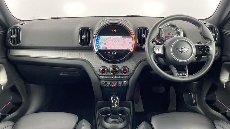 Usado Mini Cooper S Countryman Exclusive 176 HP (129 kW) 2022 Preto SUV