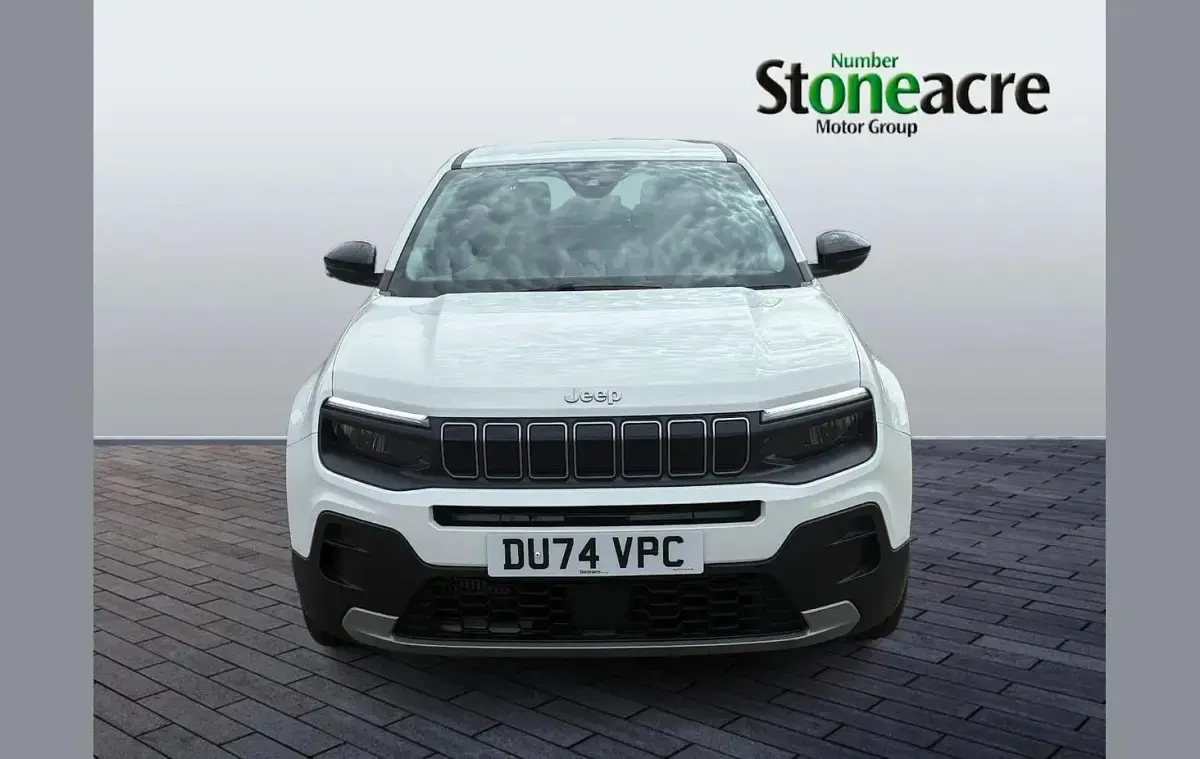 Used Jeep Avenger Altitude 100 HP (73 kW) 2024 White SUV