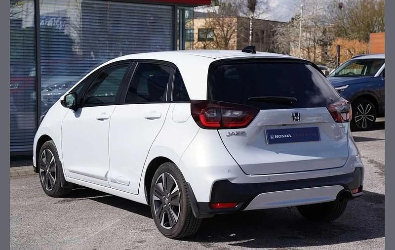 Used Honda Jazz Advance 122 HP (89 kW) 2025 White Hatchback