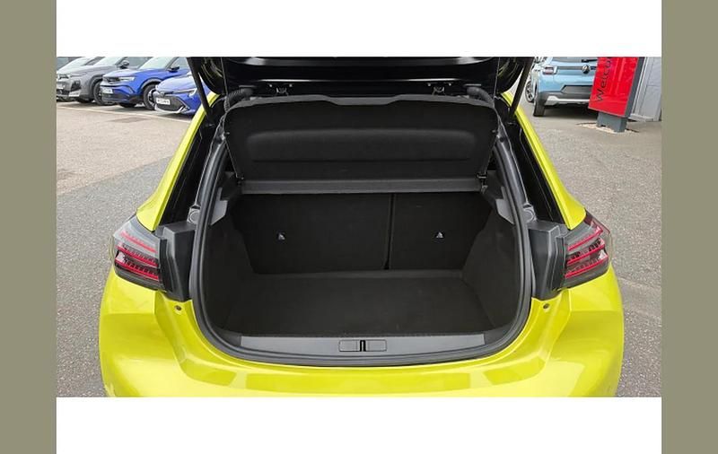 Used Peugeot 208 GTi 136 HP (100 kW) 2024 Yellow Hatchback