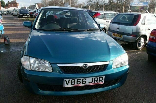 Used Mazda 323 2000 Hatchback