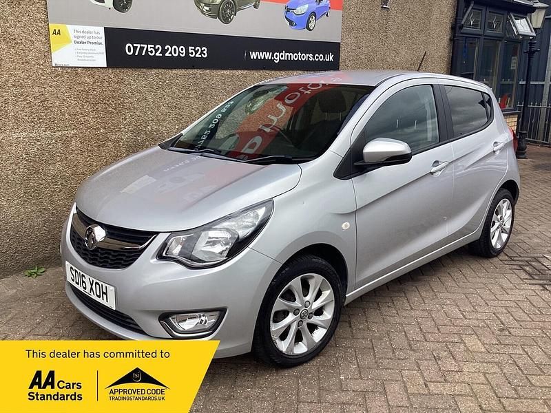 Silver Used 2016 Vauxhall Viva Hatchback | £5,695 (Fair price) - Image 1/4
