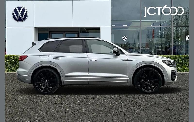 Used VW Touareg Black Edition 286 HP (210 kW) 2021 Silver SUV