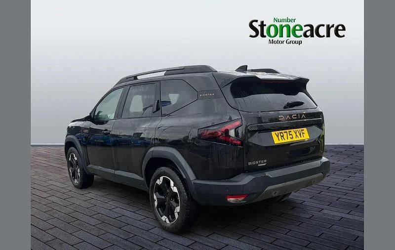New Dacia Bigster Extreme 153 HP (112 kW) 2025 Black SUV