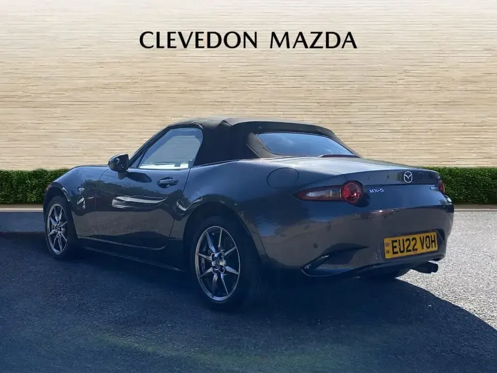 Used Mazda MX5 Inclusive 132 HP (97 kW) 2022 Grey Cabriolet
