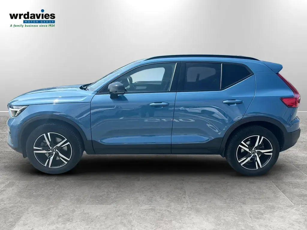 Used Volvo XC40 Plus 2023 Blue SUV