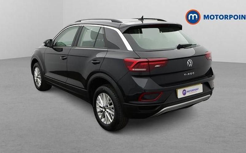 Used VW T-Roc Life 150 HP (110 kW) 2025 SUV