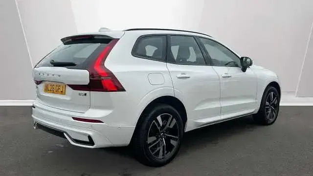 Nouă Volvo XC60 Plus 345 CP (253 kW) 2026 Alb SUV