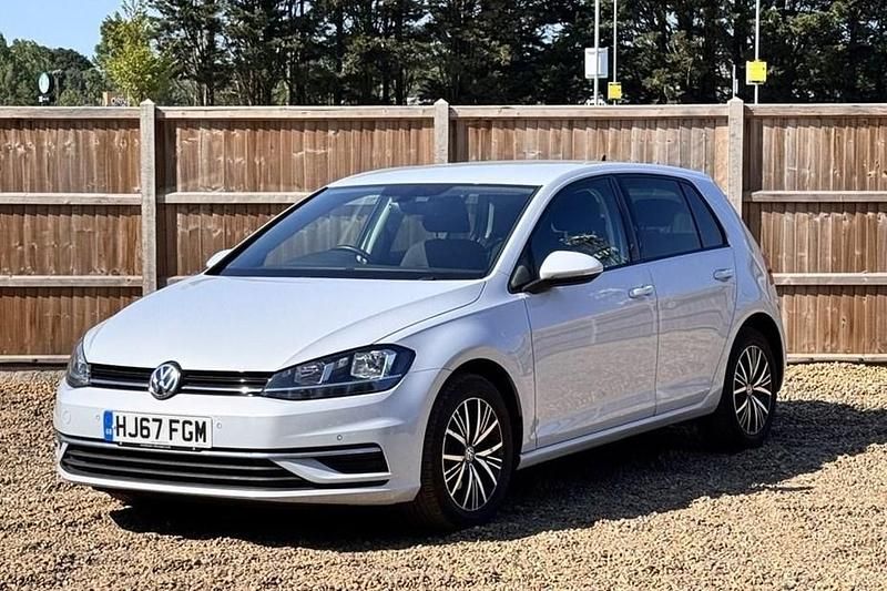 Silver Used 2017 VW Golf VII SE Hatchback | £8,400 (Fair price) - Image 1/1