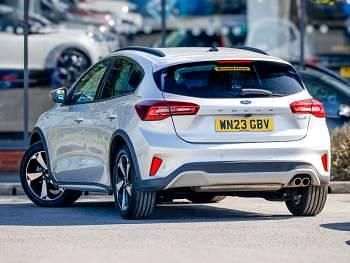 Used Ford Focus Active 155 HP (114 kW) 2023 Silver Hatchback